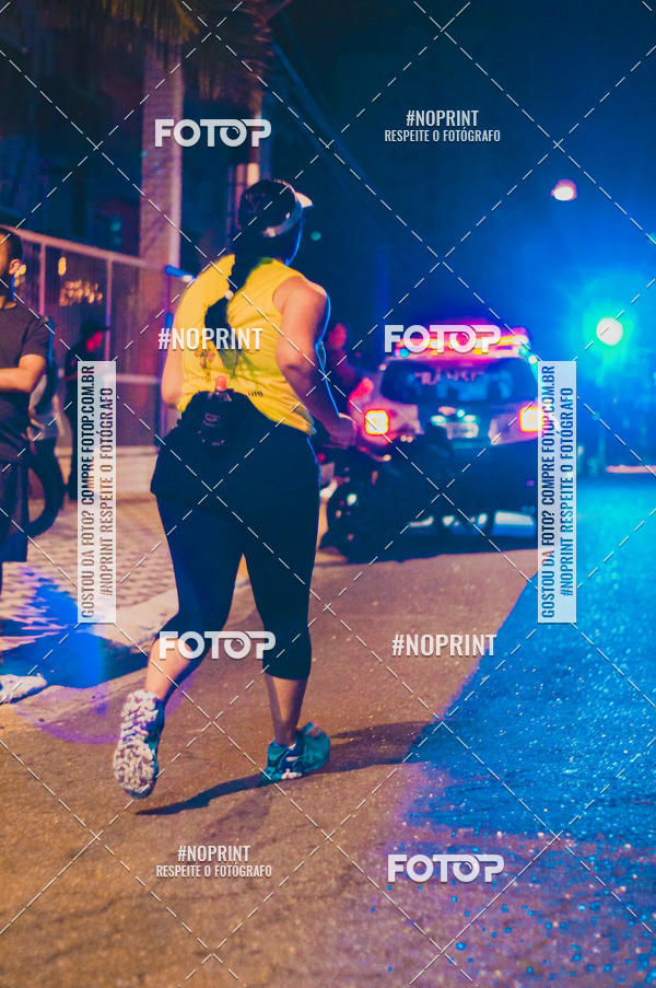 Buy your photos of the eventNight Run 5K 10K Praia Grande on Fotop