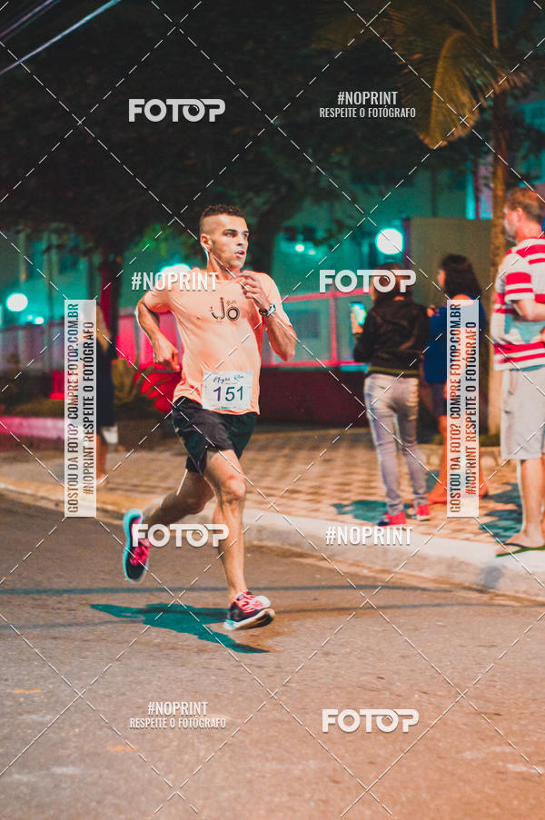 Buy your photos of the eventNight Run 5K 10K Praia Grande on Fotop
