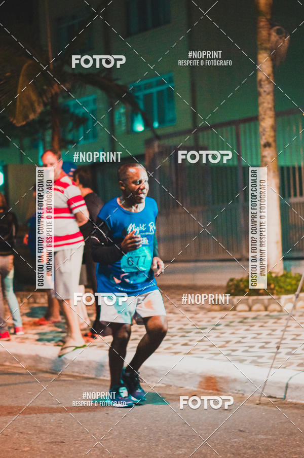 Buy your photos of the eventNight Run 5K 10K Praia Grande on Fotop