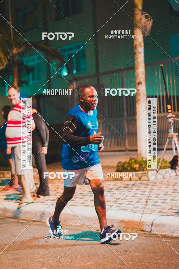Buy your photos of the eventNight Run 5K 10K Praia Grande on Fotop