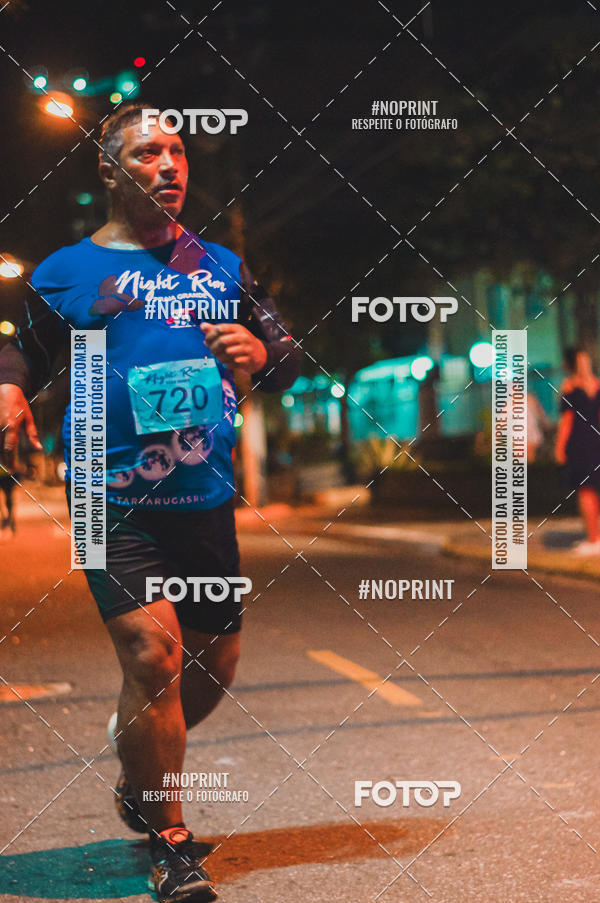 Buy your photos of the eventNight Run 5K 10K Praia Grande on Fotop