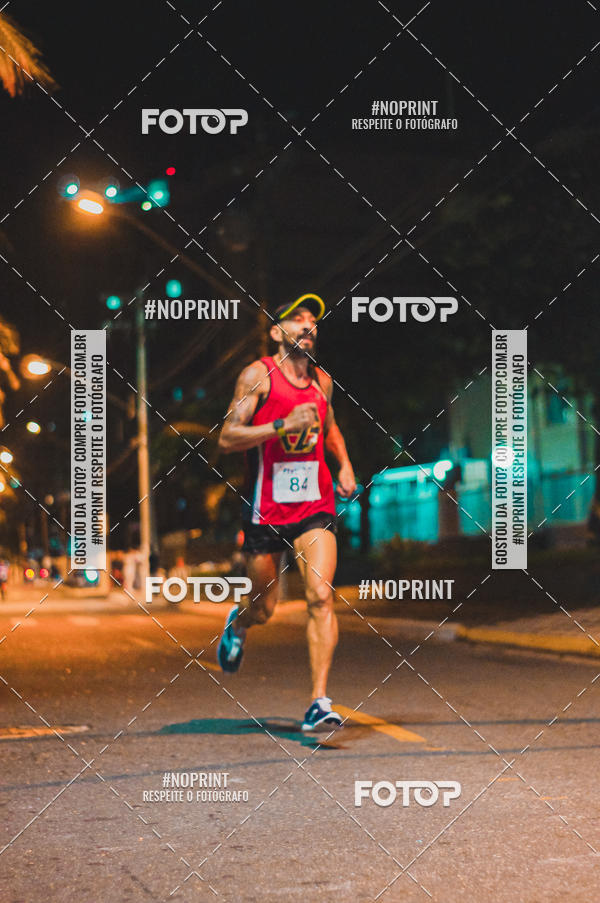 Buy your photos of the eventNight Run 5K 10K Praia Grande on Fotop
