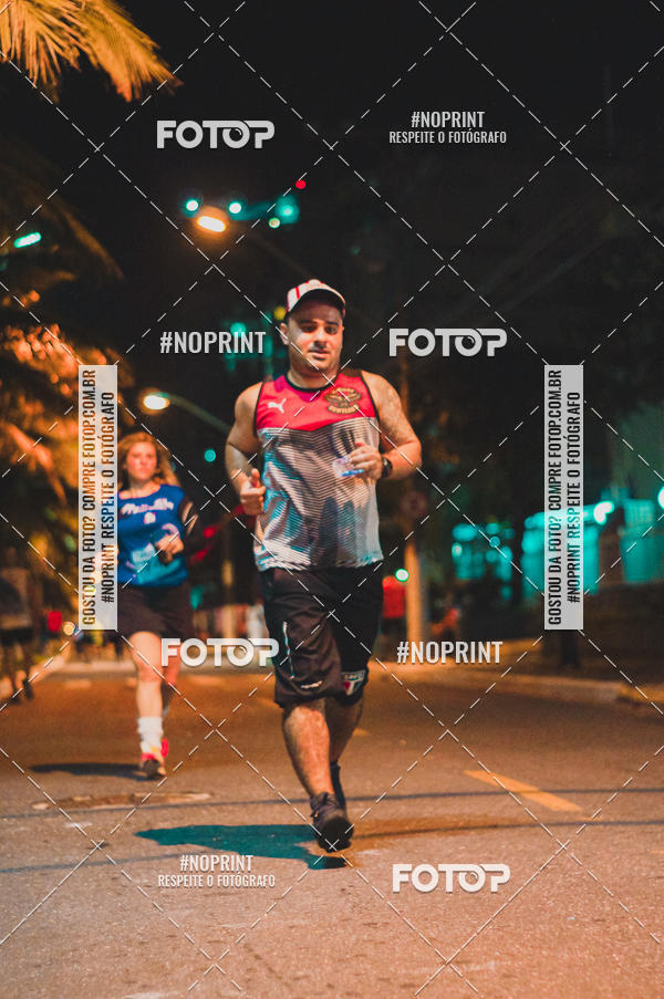 Buy your photos of the eventNight Run 5K 10K Praia Grande on Fotop