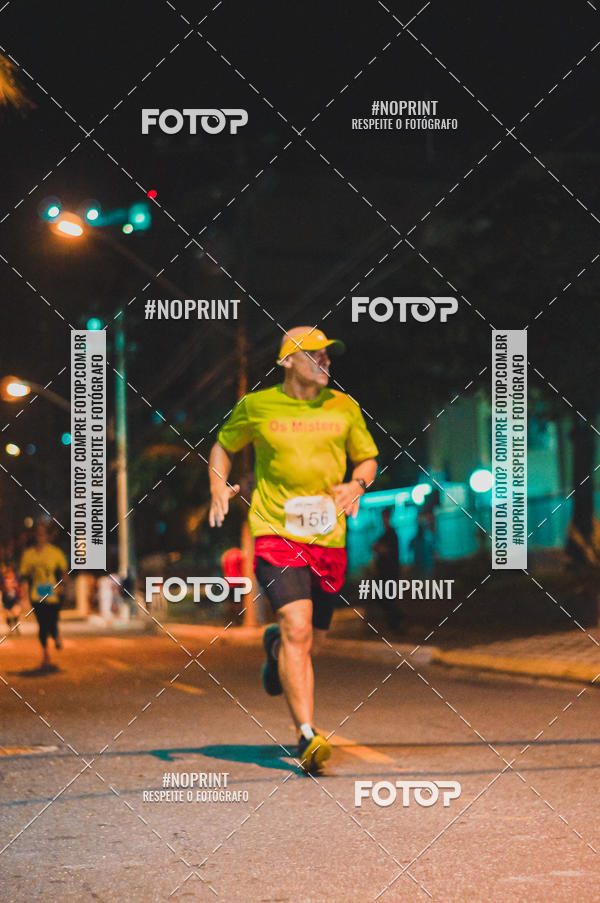 Buy your photos of the eventNight Run 5K 10K Praia Grande on Fotop