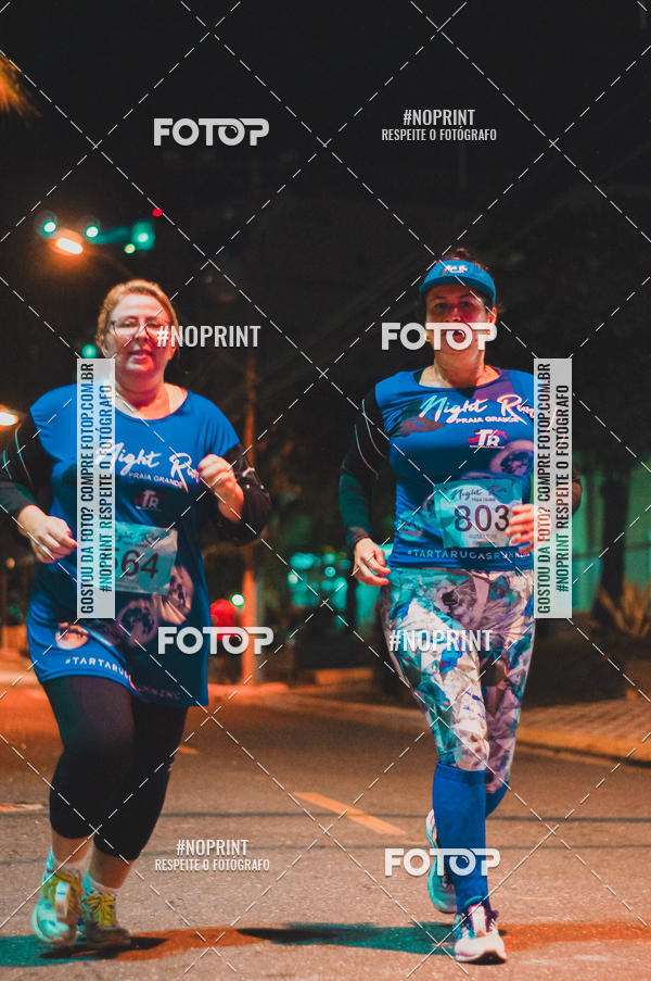 Buy your photos of the eventNight Run 5K 10K Praia Grande on Fotop