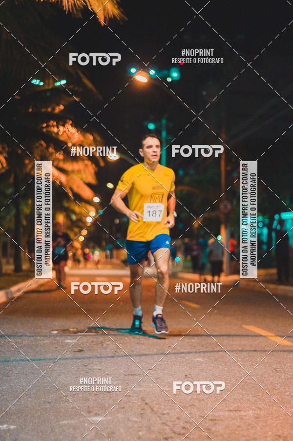 Buy your photos of the eventNight Run 5K 10K Praia Grande on Fotop