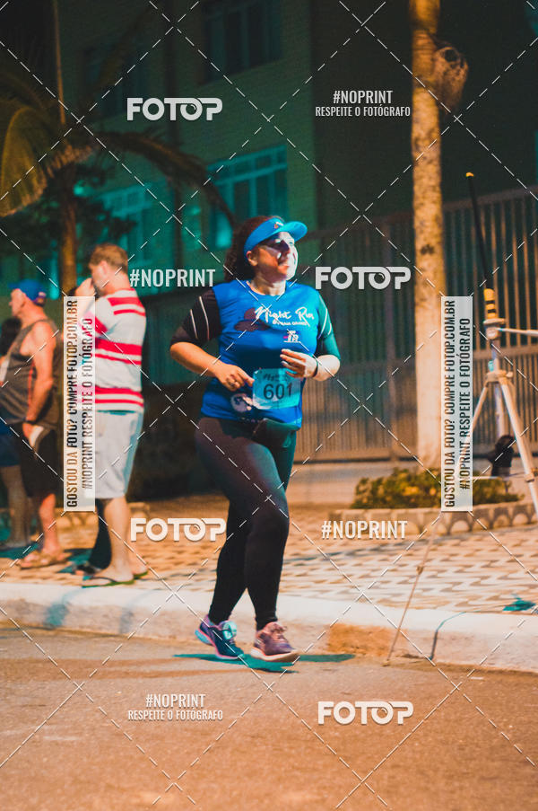 Buy your photos of the eventNight Run 5K 10K Praia Grande on Fotop