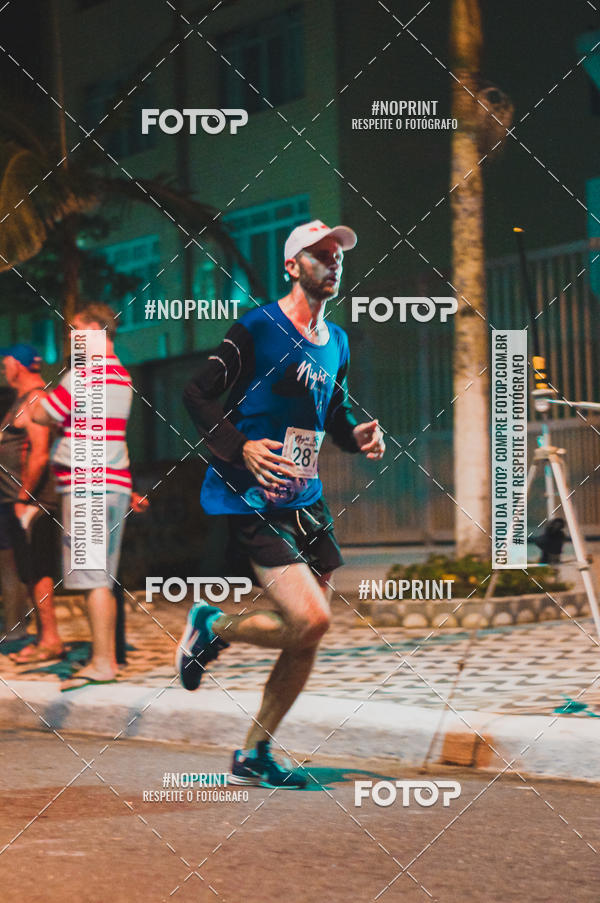 Buy your photos of the eventNight Run 5K 10K Praia Grande on Fotop