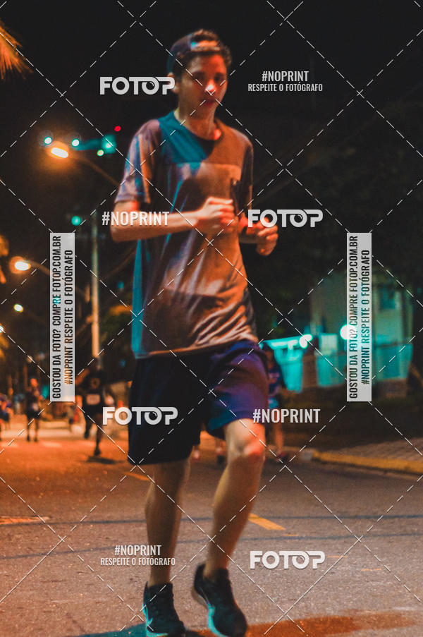 Buy your photos of the eventNight Run 5K 10K Praia Grande on Fotop
