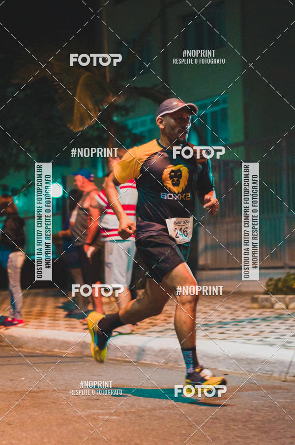 Buy your photos of the eventNight Run 5K 10K Praia Grande on Fotop