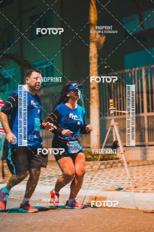 Buy your photos of the eventNight Run 5K 10K Praia Grande on Fotop
