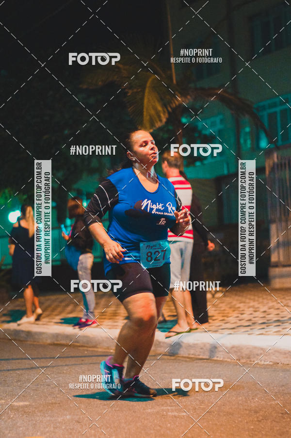 Buy your photos of the eventNight Run 5K 10K Praia Grande on Fotop
