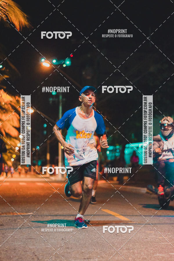 Buy your photos of the eventNight Run 5K 10K Praia Grande on Fotop