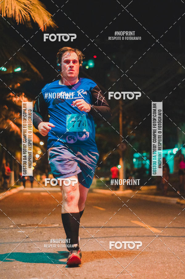 Buy your photos of the eventNight Run 5K 10K Praia Grande on Fotop
