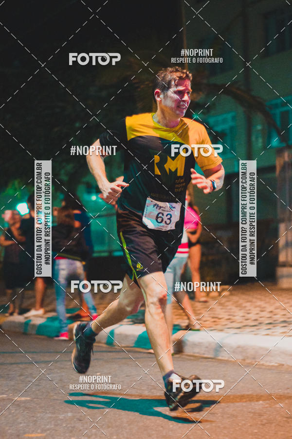 Buy your photos of the eventNight Run 5K 10K Praia Grande on Fotop