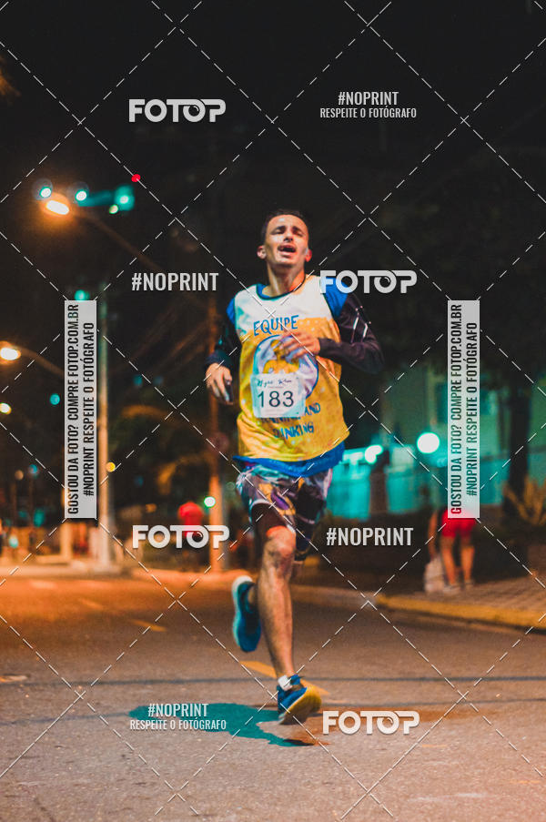 Buy your photos of the eventNight Run 5K 10K Praia Grande on Fotop