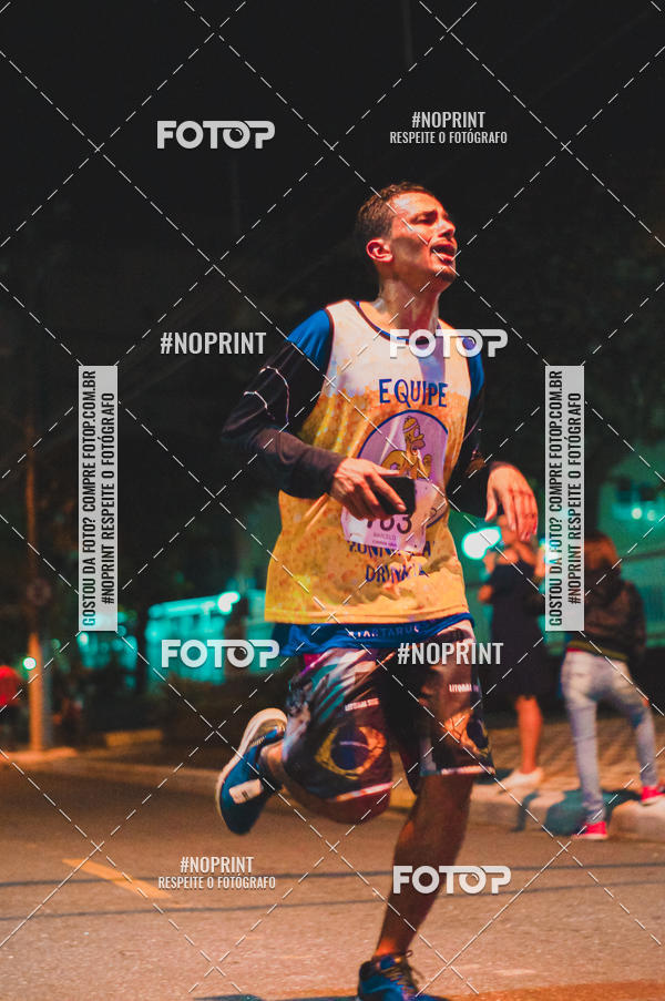 Buy your photos of the eventNight Run 5K 10K Praia Grande on Fotop