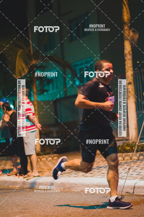 Buy your photos of the eventNight Run 5K 10K Praia Grande on Fotop