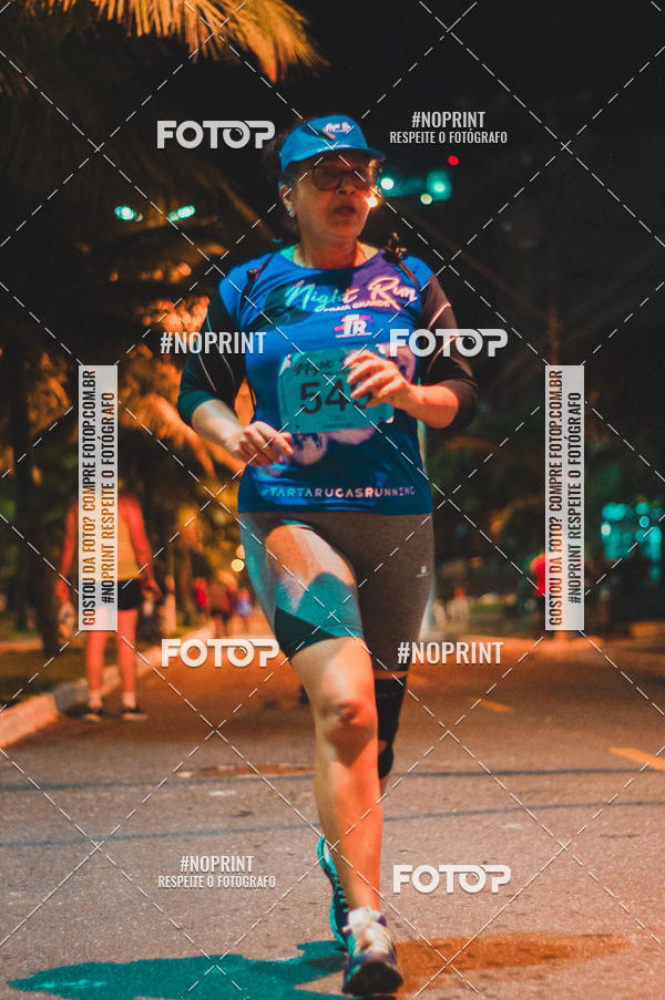 Buy your photos of the eventNight Run 5K 10K Praia Grande on Fotop