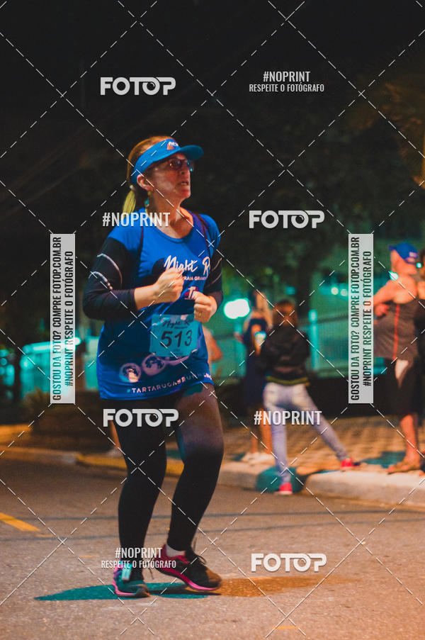 Buy your photos of the eventNight Run 5K 10K Praia Grande on Fotop