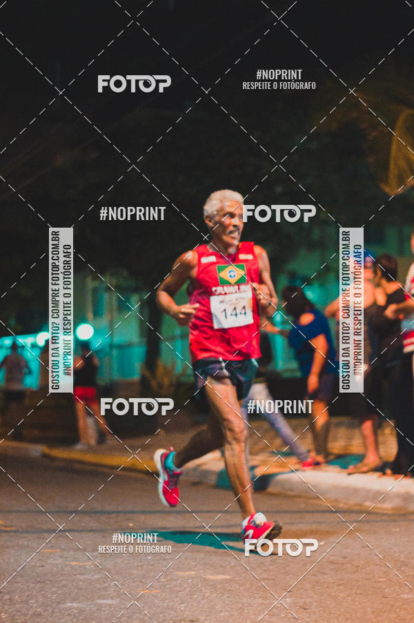 Buy your photos of the eventNight Run 5K 10K Praia Grande on Fotop