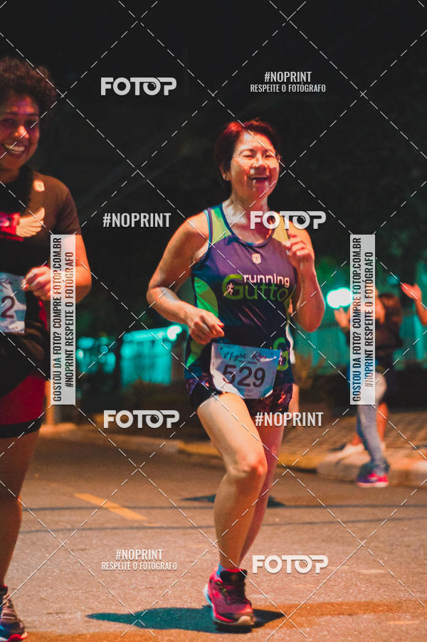 Buy your photos of the eventNight Run 5K 10K Praia Grande on Fotop