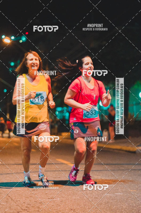 Buy your photos of the eventNight Run 5K 10K Praia Grande on Fotop