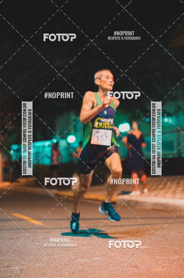 Buy your photos of the eventNight Run 5K 10K Praia Grande on Fotop