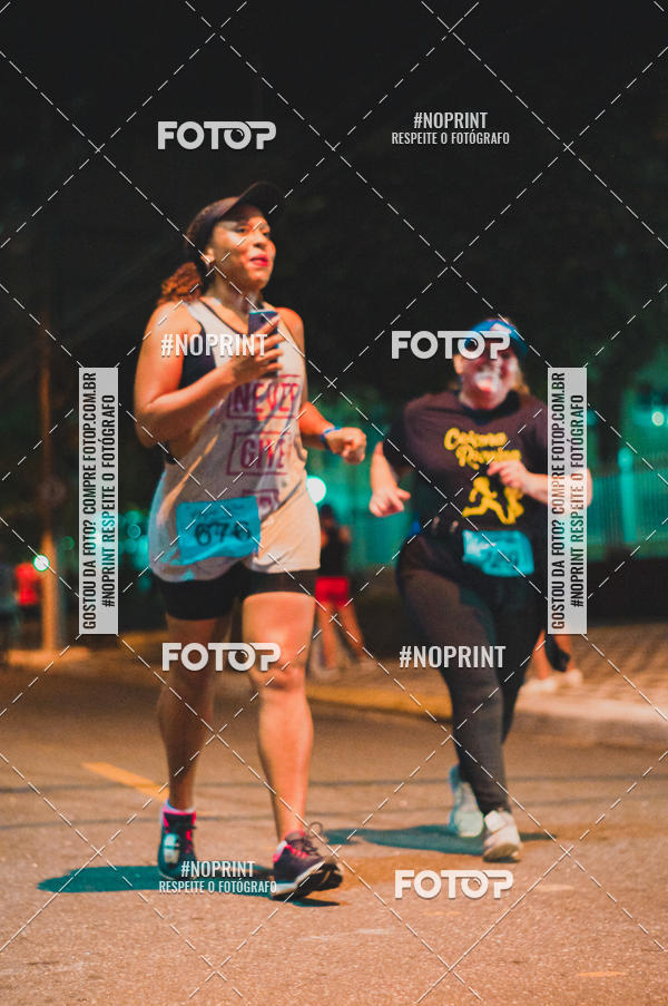 Buy your photos of the eventNight Run 5K 10K Praia Grande on Fotop