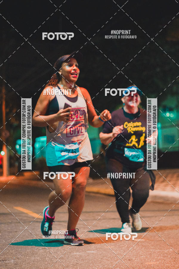 Buy your photos of the eventNight Run 5K 10K Praia Grande on Fotop