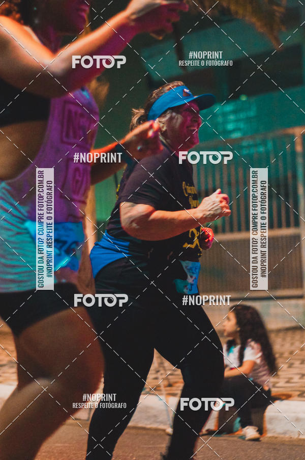 Buy your photos of the eventNight Run 5K 10K Praia Grande on Fotop