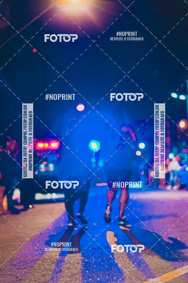 Buy your photos of the eventNight Run 5K 10K Praia Grande on Fotop