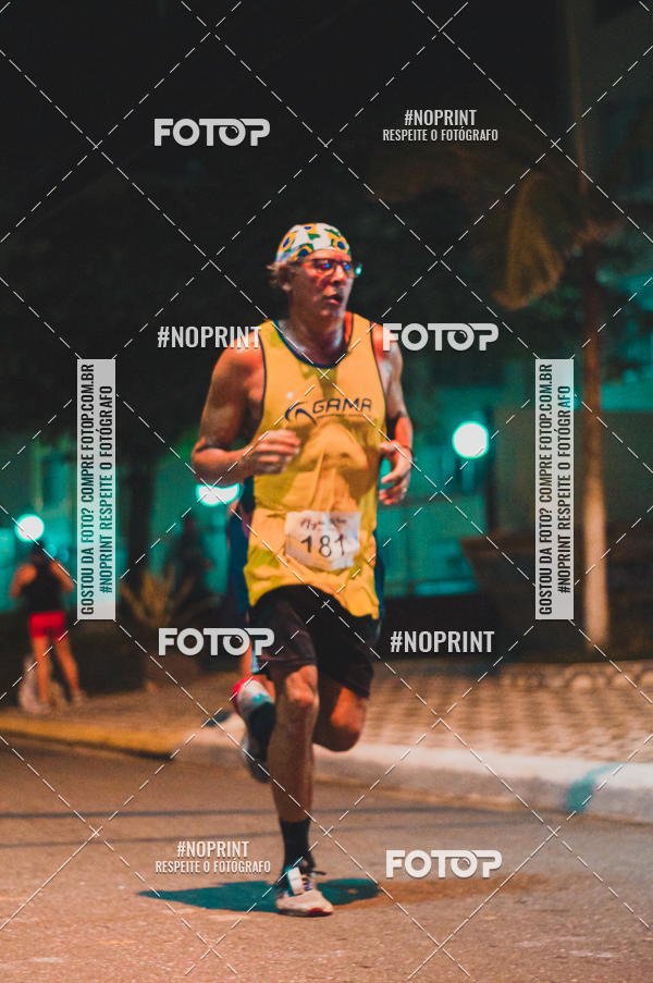 Buy your photos of the eventNight Run 5K 10K Praia Grande on Fotop