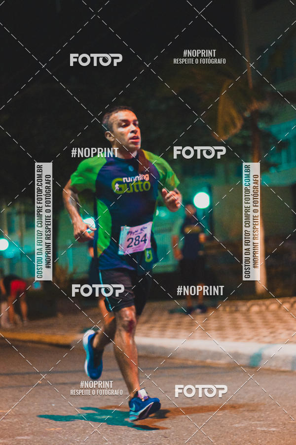 Buy your photos of the eventNight Run 5K 10K Praia Grande on Fotop