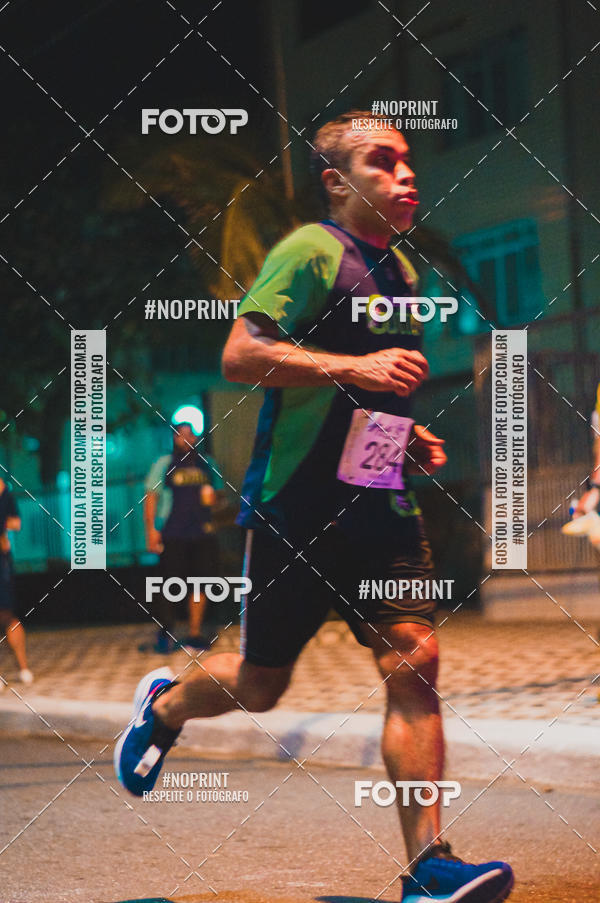 Buy your photos of the eventNight Run 5K 10K Praia Grande on Fotop