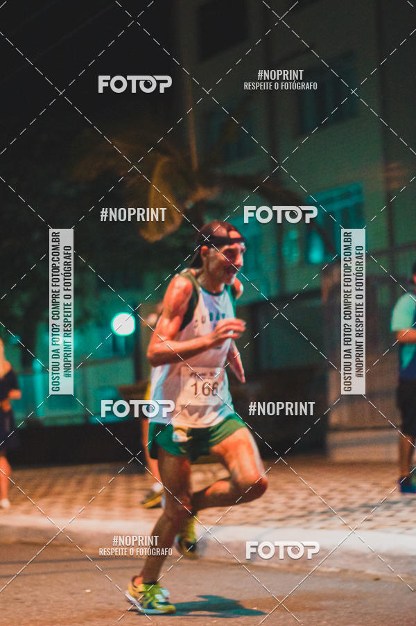 Buy your photos of the eventNight Run 5K 10K Praia Grande on Fotop