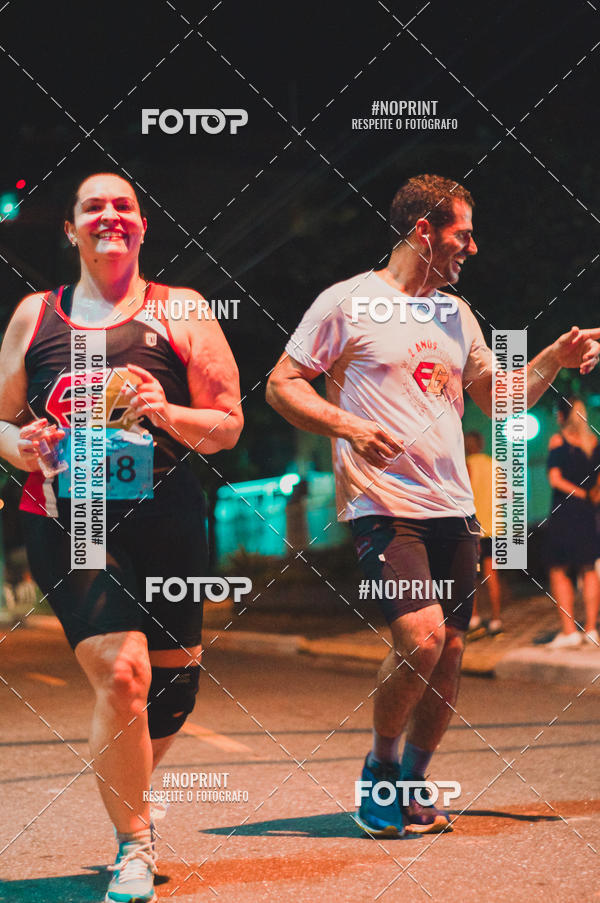 Buy your photos of the eventNight Run 5K 10K Praia Grande on Fotop