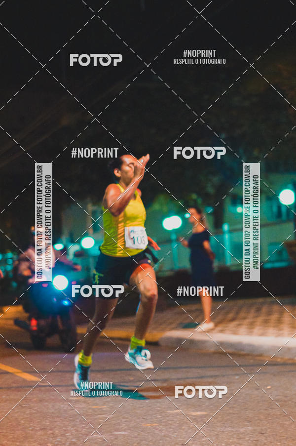 Buy your photos of the eventNight Run 5K 10K Praia Grande on Fotop