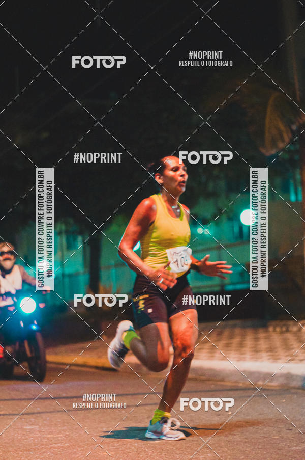 Buy your photos of the eventNight Run 5K 10K Praia Grande on Fotop