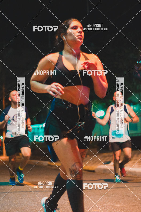 Buy your photos of the eventNight Run 5K 10K Praia Grande on Fotop