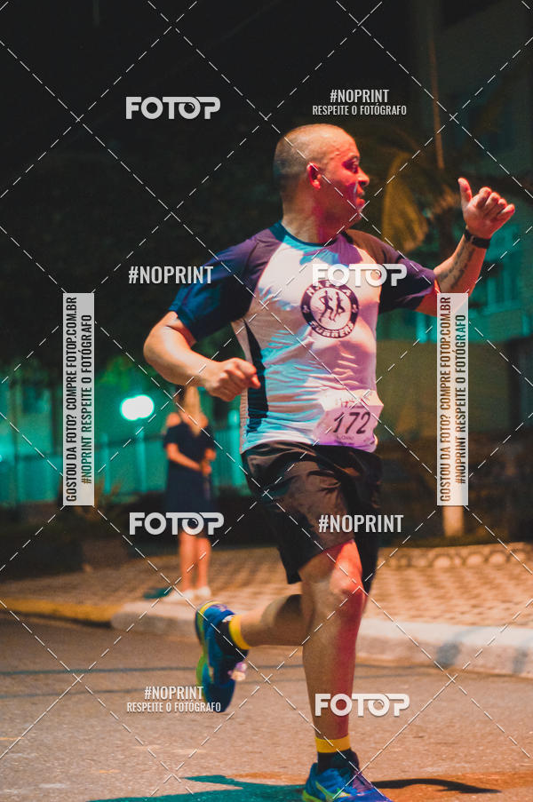 Buy your photos of the eventNight Run 5K 10K Praia Grande on Fotop