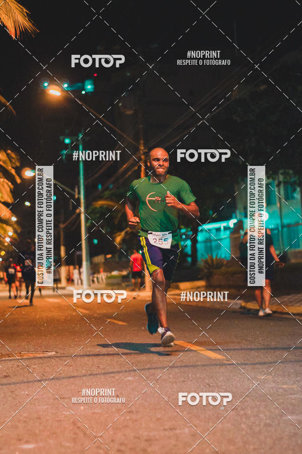 Buy your photos of the eventNight Run 5K 10K Praia Grande on Fotop