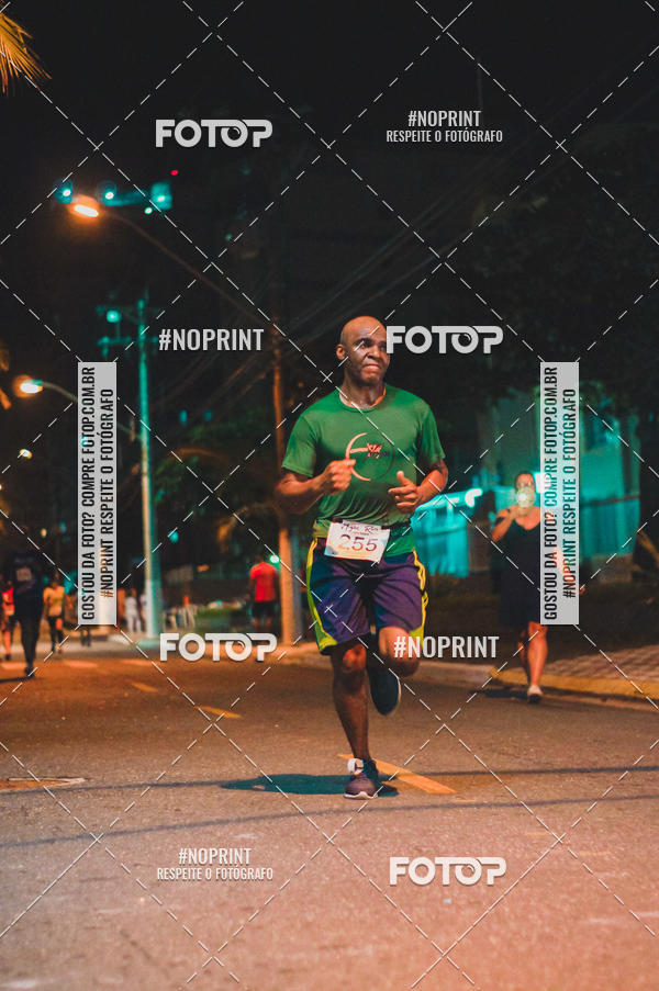 Buy your photos of the eventNight Run 5K 10K Praia Grande on Fotop