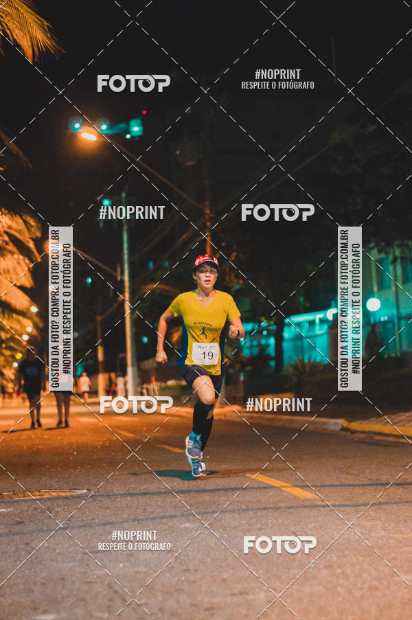Buy your photos of the eventNight Run 5K 10K Praia Grande on Fotop