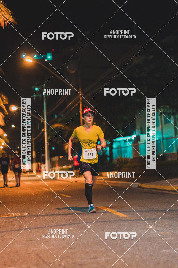 Buy your photos of the eventNight Run 5K 10K Praia Grande on Fotop