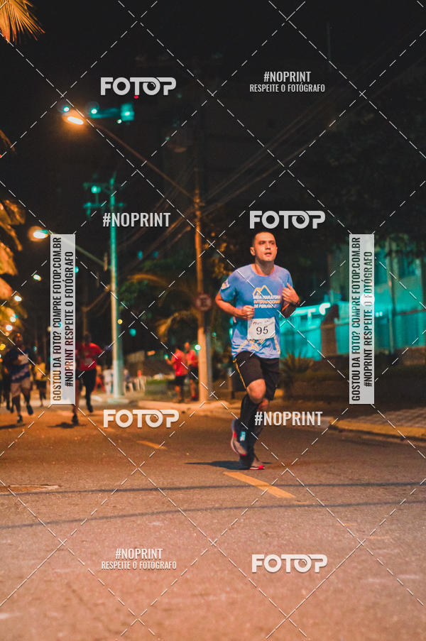 Buy your photos of the eventNight Run 5K 10K Praia Grande on Fotop
