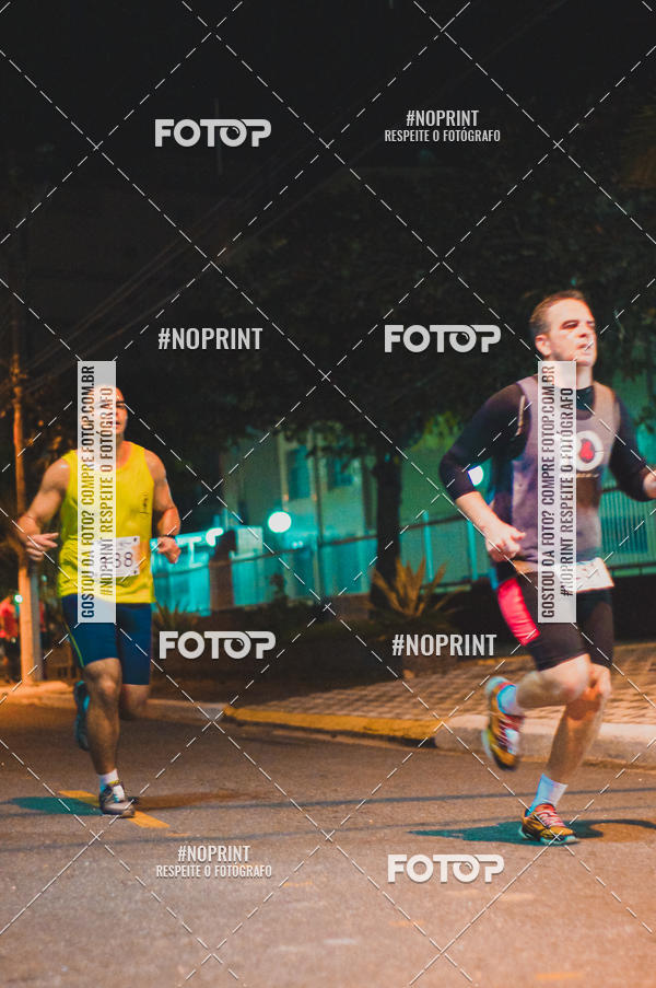 Buy your photos of the eventNight Run 5K 10K Praia Grande on Fotop