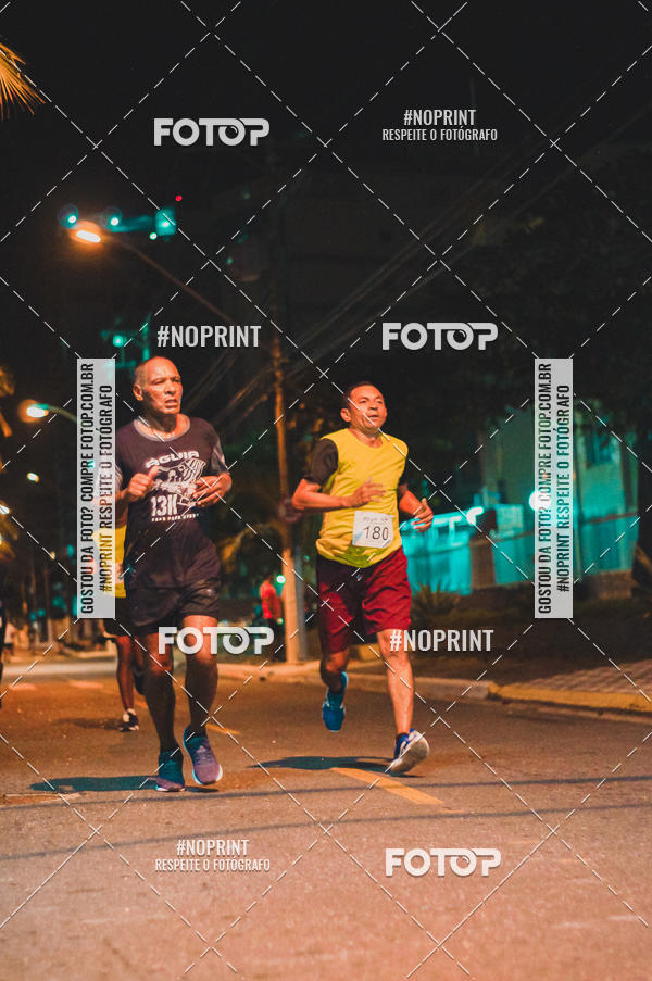 Buy your photos of the eventNight Run 5K 10K Praia Grande on Fotop