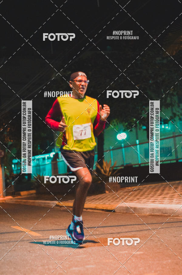 Buy your photos of the eventNight Run 5K 10K Praia Grande on Fotop