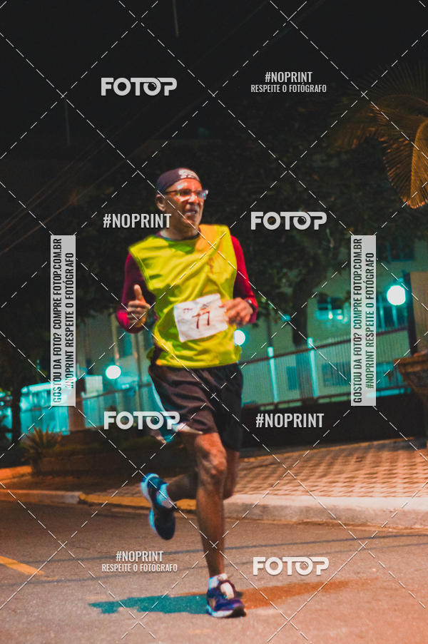Buy your photos of the eventNight Run 5K 10K Praia Grande on Fotop